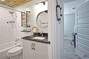 553 Scenic Dr, Canyon Lake, TX 78133 - Photo 20