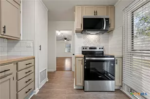 1203 S 5th St, Temple, TX 76504 - Photo 6