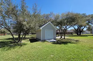 267 Oak Vw Dr, Inez, TX 77968 - Photo 24