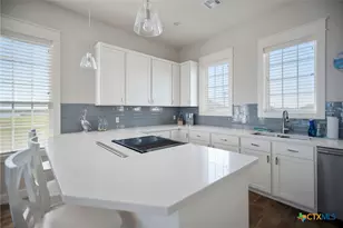 507 S 7th St, Port O'Connor, TX 77982 - Photo 24