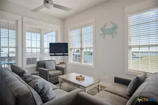 507 S 7th St, Port O'Connor, TX 77982 - Photo 22