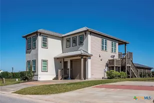 507 S 7th St, Port O'Connor, TX 77982 - Photo 1