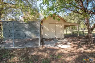 1307 Nix Rd, Lampasas, TX 76550 - Photo 46