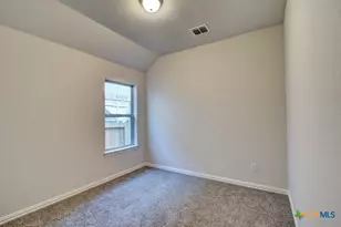 2133 Shepard St, Seguin, TX 78155 - Photo 6