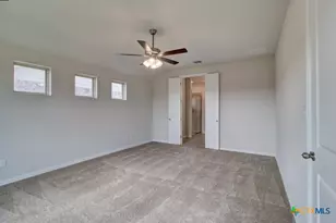 2133 Shepard St, Seguin, TX 78155 - Photo 10