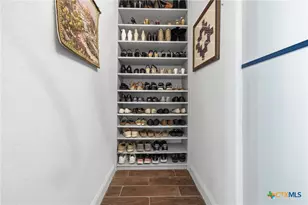 10711 Ysamy Way, San Antonio, TX 78213 - Photo 20