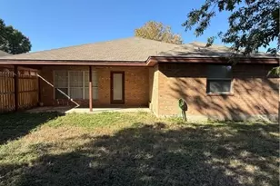 1645 Kimberly Dawn Dr, New Braunfels, TX 78130 - Photo 2