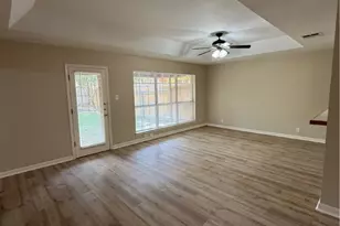 1645 Kimberly Dawn Dr, New Braunfels, TX 78130 - Photo 4