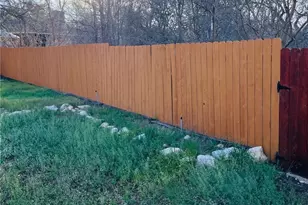 3908 Holt Dr, Austin, TX 78749 - Photo 20