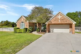 435 Timber Hollow, New Braunfels, TX 78132 - Photo 2