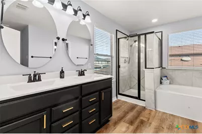 2003 Shire Meadows, New Braunfels, TX 78130 - Photo 20