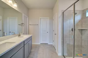 2129 Shepards St, Seguin, TX 78155 - Photo 14