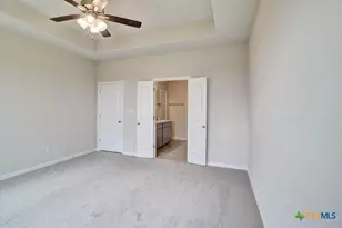 2129 Shepards St, Seguin, TX 78155 - Photo 12