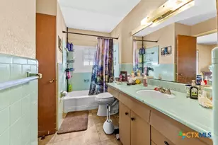 3455 N State Hwy 46, Seguin, TX 78155 - Photo 16