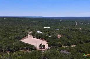 601 Sandy Point Rd, Wimberley, TX 78676 - Photo 38