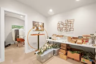 601 Sandy Point Rd, Wimberley, TX 78676 - Photo 34