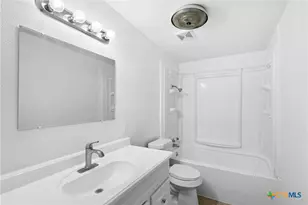 1007 Hackberry St, San Marcos, TX 78666 - Photo 16