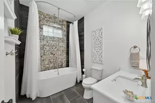 217 W Johnson, San Antonio, TX 78204 - Photo 22