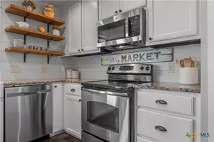 924 Patton Rd, Valley Mills, TX 76689 - Photo 10