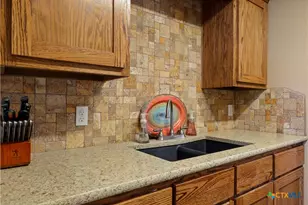 1239 Honor Ln, Temple, TX 76501 - Photo 12