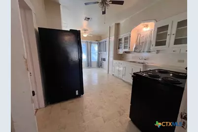 163 N Sycamore Avenue, New Braunfels, TX 78130 - Photo 8