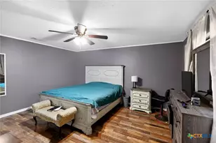 722 Stagecoach Trail, San Marcos, TX 78666 - Photo 18