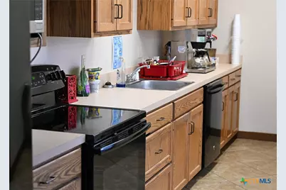 2719 Church Street, Gonzales, TX 78629 - Photo 20