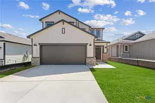 739 Langston Ln, New Braunfels, TX 78130 - Photo 2