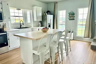 3109 Diane St, Port Bolivar, TX 77650 - Photo 8