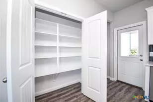 544 Buckskin Dr, Palacios, TX 77465 - Photo 24