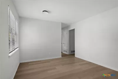 1305 West Lane, Killeen, TX 76549 - Photo 10