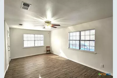 105 Santa Clara Street, Cibolo, TX 78108 - Photo 18