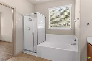 843 Avery Pkwy, New Braunfels, TX 78130 - Photo 12