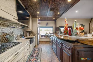 2796 Benbow Rd, Inez, TX 77968 - Photo 4