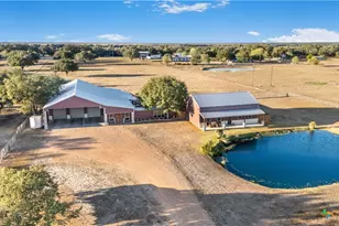 2796 Benbow Rd, Inez, TX 77968 - Photo 2