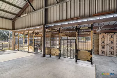 2796 Benbow Road, Inez, TX 77968 - Photo 32
