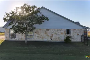 15 Alley Way, Port Lavaca, TX 77979 - Photo 6