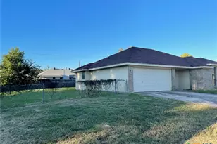 2301 Timberline Dr, Killeen, TX 76543 - Photo 2