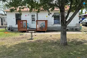 145 N Kowald Ln, New Braunfels, TX 78130 - Photo 1