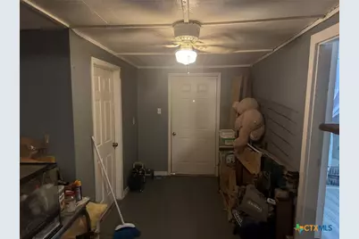 145 N Kowald Lane, New Braunfels, TX 78130 - Photo 8