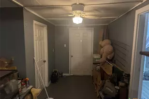 145 N Kowald Ln, New Braunfels, TX 78130 - Photo 8