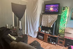 145 N Kowald Ln, New Braunfels, TX 78130 - Photo 4