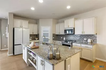 338 Orion Drive, New Braunfels, TX 78130 - Photo 8