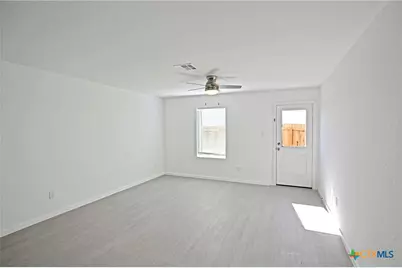 11822 Bluebell Ridge, Converse, TX 78109 - Photo 6