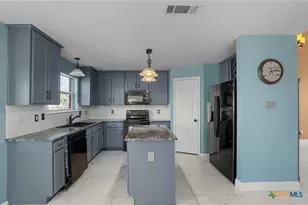 2003 Herndon Dr, Killeen, TX 76543 - Photo 6