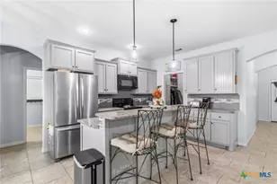 711 Mason Cir, Victoria, TX 77904 - Photo 8