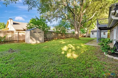 608 Chimney Rock Drive, Victoria, TX 77904 - Photo 40