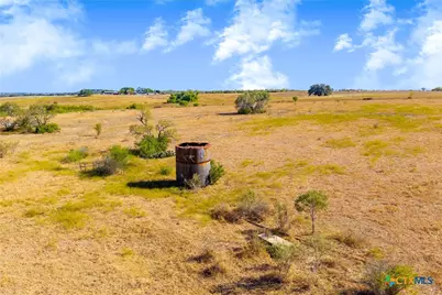332 - 1 Fm 2438, Seguin, TX 78155 - Photo 22