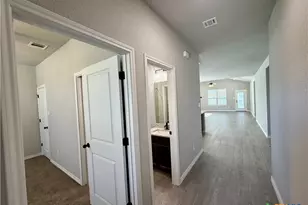 2566 Settlers Oak Dr, Belton, TX 76513 - Photo 4