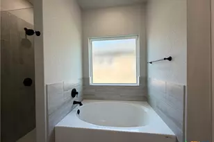 2570 Settlers Oak Dr, Belton, TX 76513 - Photo 18